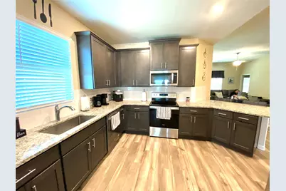 217 Bearman Drive, Fort Worth, TX 76120 - Photo 12