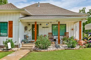 410 3rd St, Whitesboro, TX 76273 - Photo 36