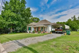 410 3rd St, Whitesboro, TX 76273 - Photo 38