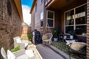 2459 Embleton Dr, Lewisville, TX 75067 - Photo 28