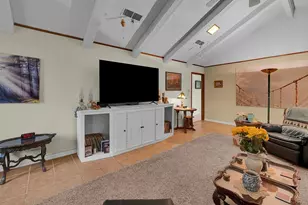 9033 Cherry Creek Pl, Woodway, TX 76712 - Photo 6