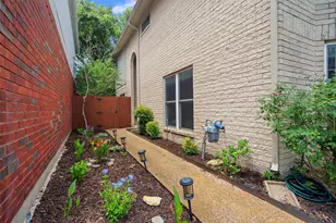 4360 N Capistrano Dr, Dallas, TX 75287 - Photo 24