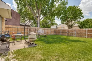 2705 Naples Dr, Garland, TX 75040 - Photo 24