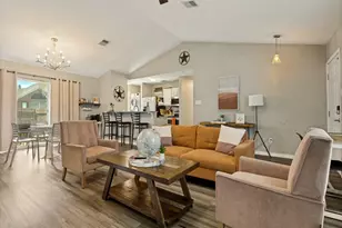 2705 Naples Dr, Garland, TX 75040 - Photo 8