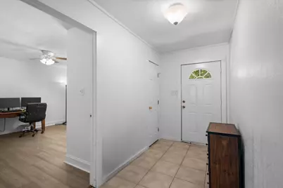 104 Royal Ln, Edgewood, TX 75117 - Photo 6