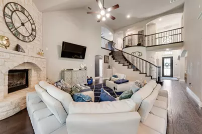 710 Minecreek Court, Mansfield, TX 76063 - Photo 4