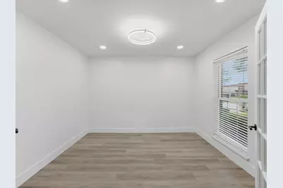 1907 Rambling Ridge Lane, Carrollton, TX 75007 - Photo 20