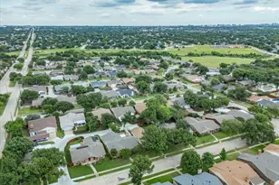 1907 Rambling Ridge Ln, Carrollton, TX 75007 - Photo 36