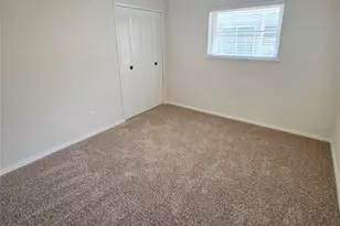 2633 Dove Meadow Dr, Garland, TX 75043 - Photo 10