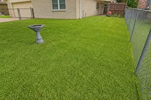 2633 Dove Meadow Dr, Garland, TX 75043 - Photo 14