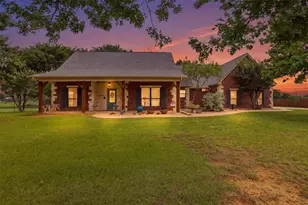 2421 Pecan Springs Rd, Cleburne, TX 76031 - Photo 1