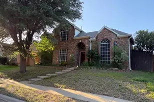 1409 Mayflower Ln, Lewisville, TX 75077 - Photo 2
