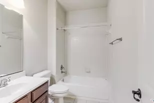 6481 Riviera Dr, Irving, TX 75039 - Photo 6