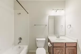 6481 Riviera Dr, Irving, TX 75039 - Photo 24