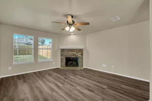 2917 Mayfair Ln, Lancaster, TX 75134 - Photo 10