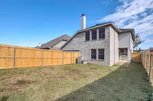 2917 Mayfair Ln, Lancaster, TX 75134 - Photo 36