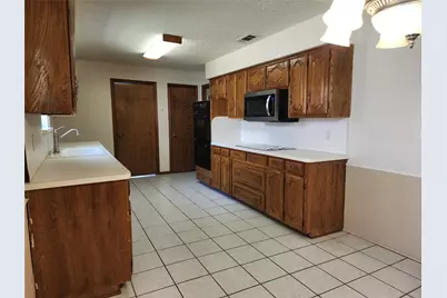 1201 Dandelion Drive, Garland, TX 75043 - Photo 6