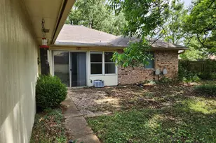1201 Dandelion Dr, Garland, TX 75043 - Photo 22