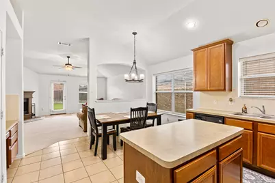 5824 Twilight Drive, Grand Prairie, TX 75052 - Photo 8