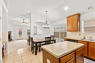 5824 Twilight Dr, Grand Prairie, TX 75052 - Photo 8