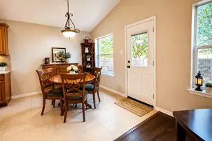 8323 Brigalow St, Arlington, TX 76002 - Photo 8