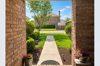 8323 Brigalow Street, Arlington, TX 76002 - Photo 4