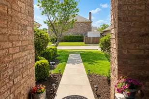 8323 Brigalow St, Arlington, TX 76002 - Photo 4