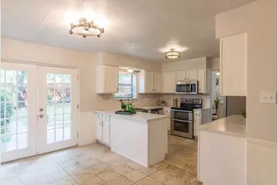 4013 18th Street, Plano, TX 75074 - Photo 10
