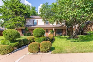 4013 18th St, Plano, TX 75074 - Photo 2