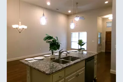 883 Birds Fort Trail, Arlington, TX 76005 - Photo 14