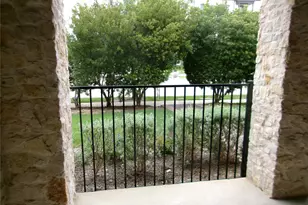 883 Birds Fort Trail, Arlington, TX 76005 - Photo 32