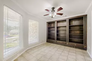 10104 Stoneleigh Dr, Benbrook, TX 76126 - Photo 10