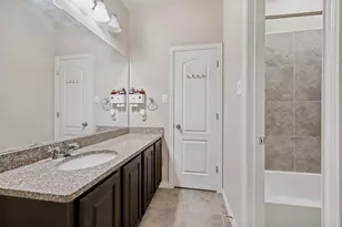 824 Water Garden Cir, Little Elm, TX 75068 - Photo 18