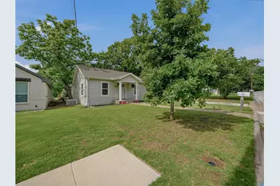 513 W Water Street, Weatherford, TX 76086 - Photo 30