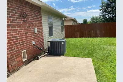 1844 Shasta View Drive, Fort Worth, TX 76247 - Photo 20