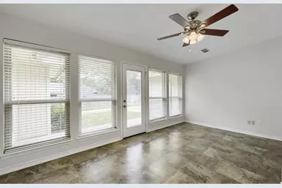 11 Kim Court, Mansfield, TX 76063 - Photo 10