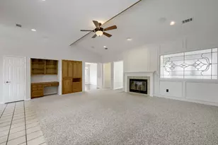 11 Kim Ct, Mansfield, TX 76063 - Photo 4
