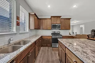 639 Congressional Ave, Red Oak, TX 75154 - Photo 8