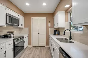 2770 40th St SE, Paris, TX 75462 - Photo 8