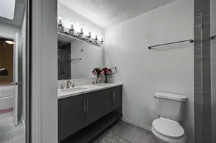 7340 Skillman St, Dallas, TX 75231 - Photo 16