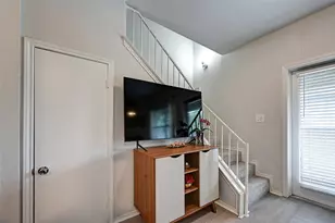 7340 Skillman St, Dallas, TX 75231 - Photo 10