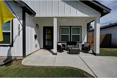 2823 Farragut Street, Dallas, TX 75215 - Photo 2