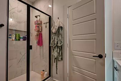 2823 Farragut Street, Dallas, TX 75215 - Photo 12
