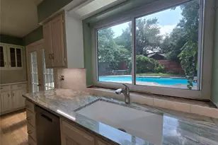 3105 Copper Creek Dr, Plano, TX 75075 - Photo 6