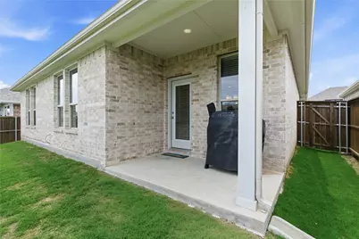 4735 Bluffview Drive, Haltom City, TX 76137 - Photo 30