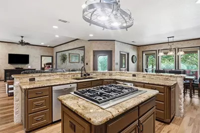 9310 Bellechase Road, Granbury, TX 76049 - Photo 8