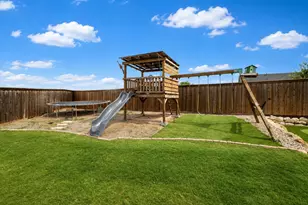 10201 Claire Creek Rd, Fort Worth, TX 76126 - Photo 4