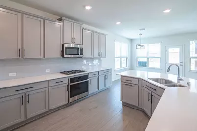 10201 Claire Creek Road, Fort Worth, TX 76126 - Photo 14