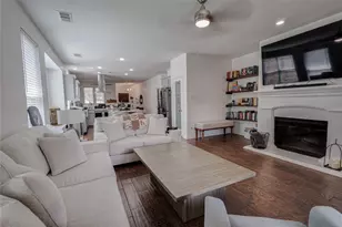 10844 Hawks Landing Rd, Fort Worth, TX 76052 - Photo 10