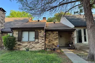 1811 Abshire Ln, Dallas, TX 75228 - Photo 2